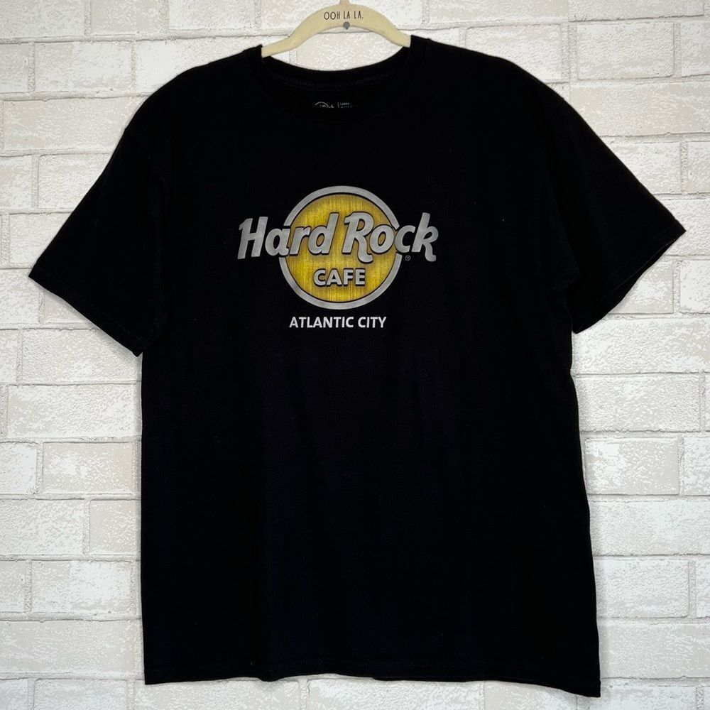 🎸 Hard Rock Cafe 🎸 Atlantic City New Jersey Shore shirt L large black gold